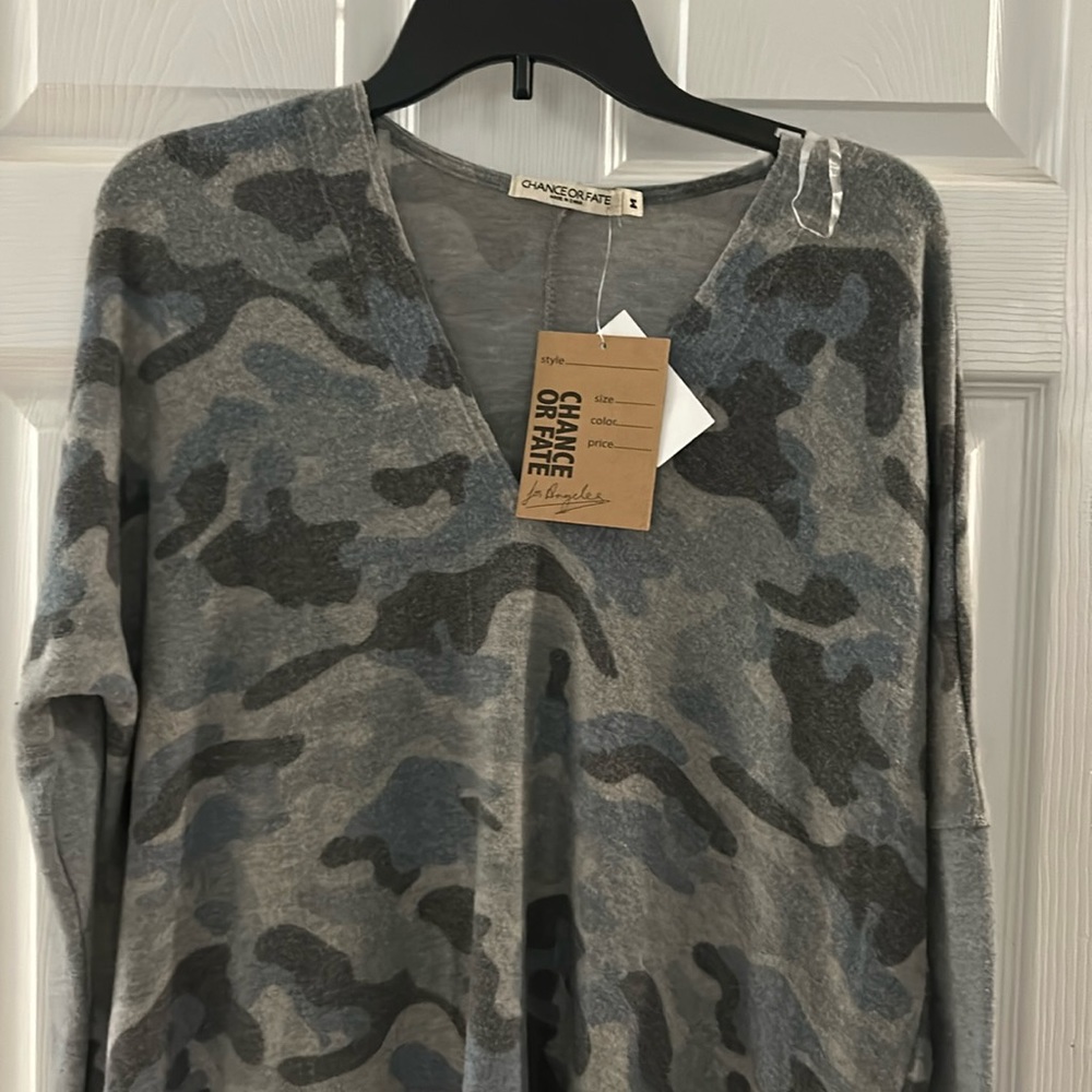 Long sleeve v-neck camo print  loose top, size M